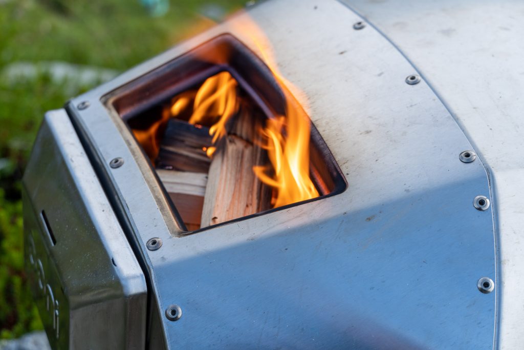 Ooni Karu 12 wood fired pizza oven