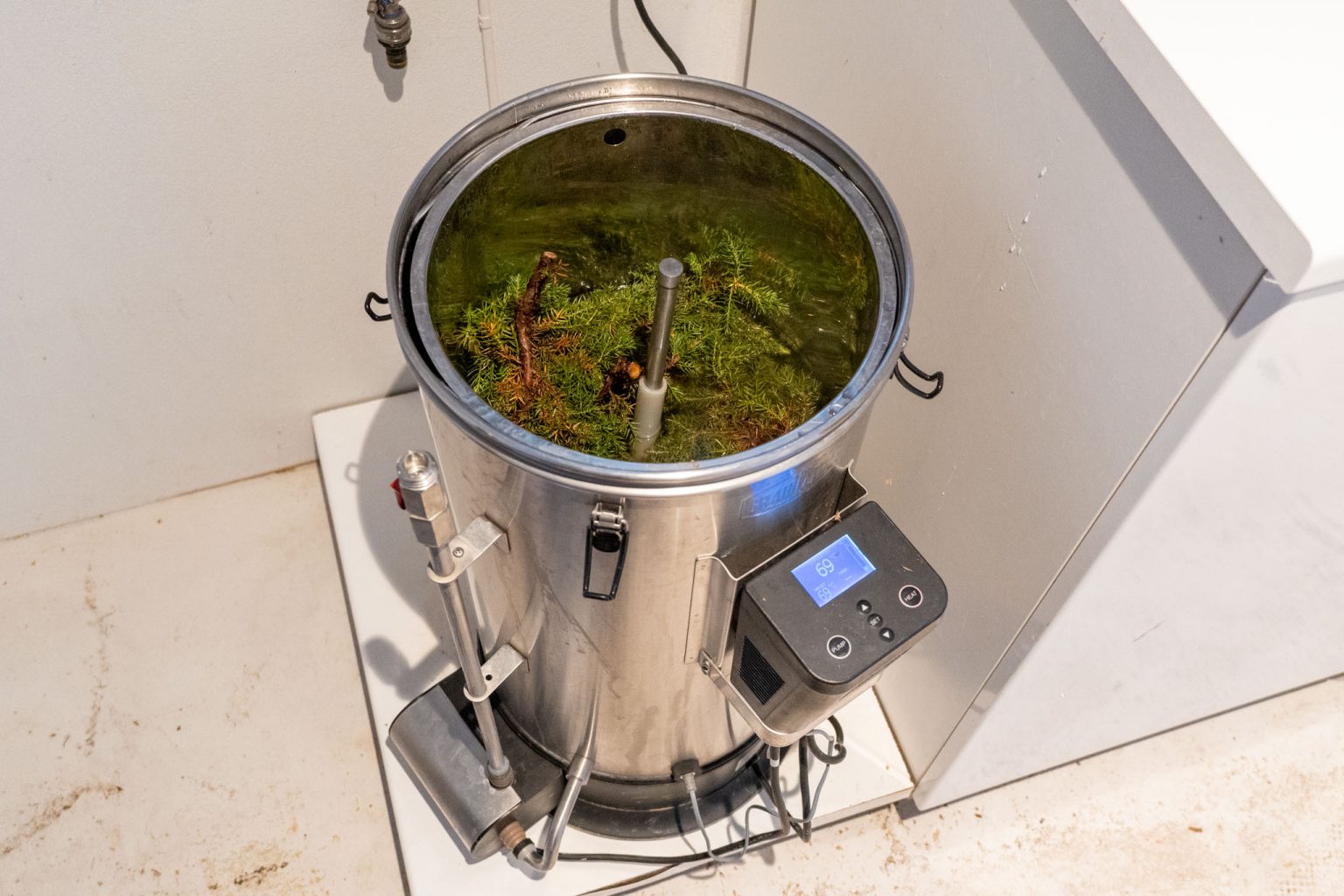 Traditional Norwegian ale Vossaøl with kveik recipe SY Selkie