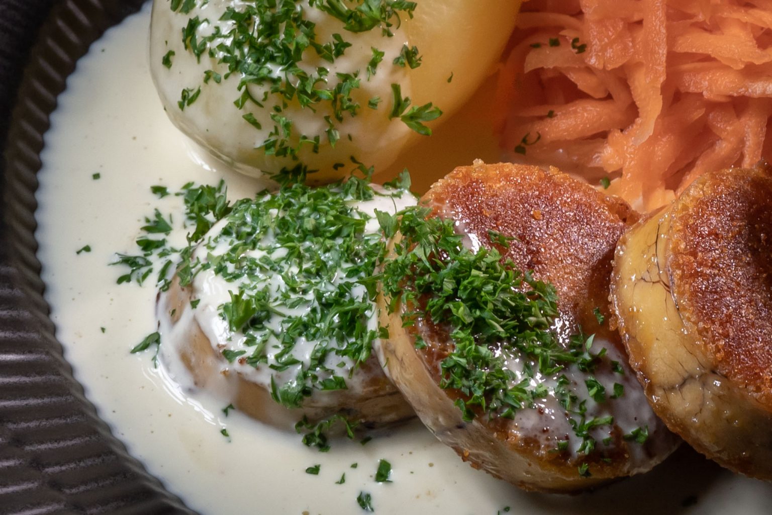 Traditional Norwegian cod roe, mustard sauce & pickled carrots - SY Selkie